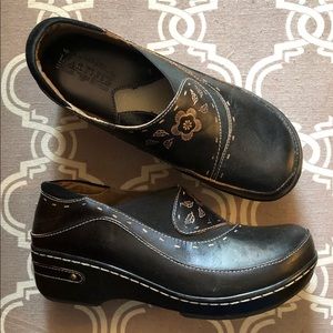 L’Artiste Spring Step Black Burbank Size 8.5